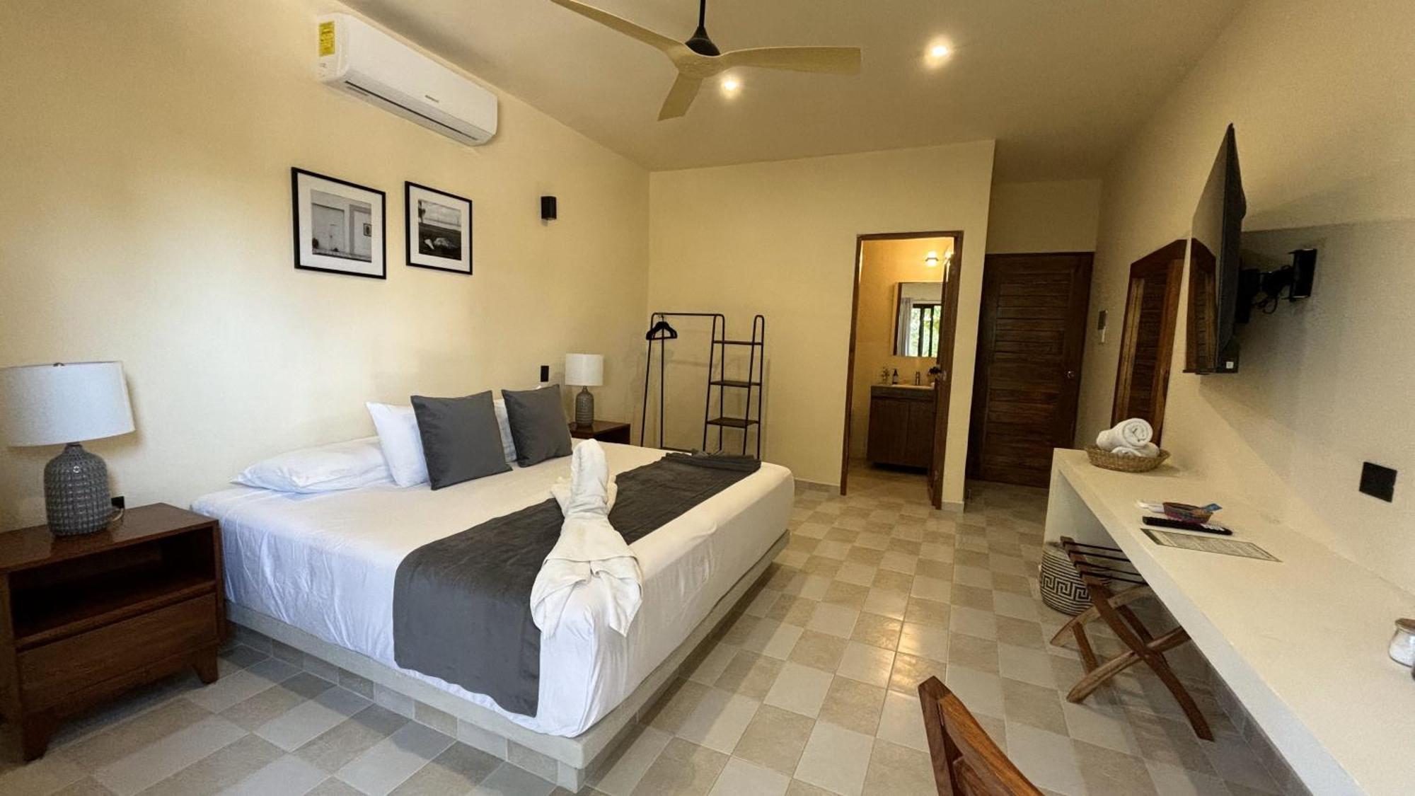โรงแรมคาซาบาร์บารา Isla Holbox ภายนอก รูปภาพ